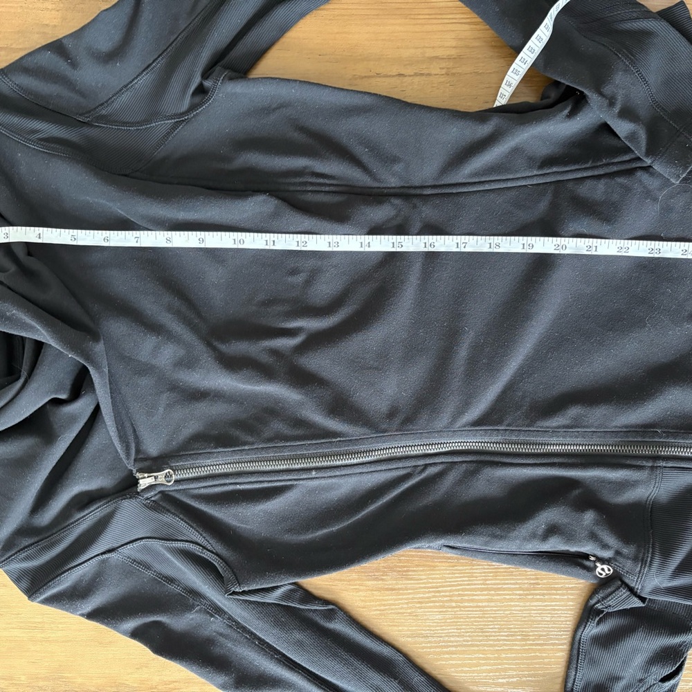 lululemon athletica Black Women's Sweater - Picture 11 of 12